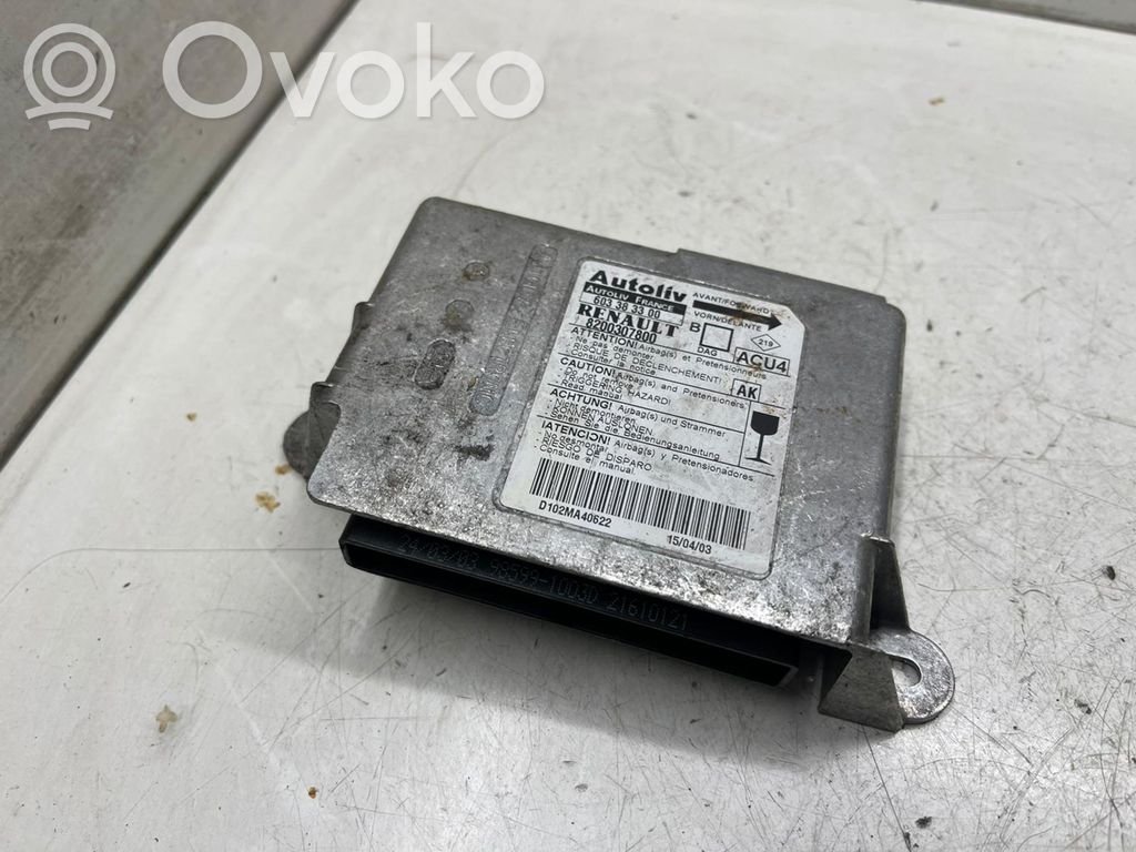 Renault Megane II Unidad de control/módulo del Airbag 