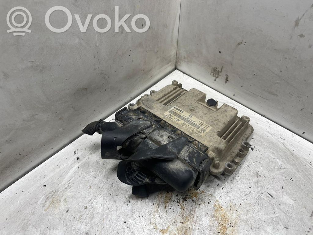 Hyundai Sonata Engine control unit/module 