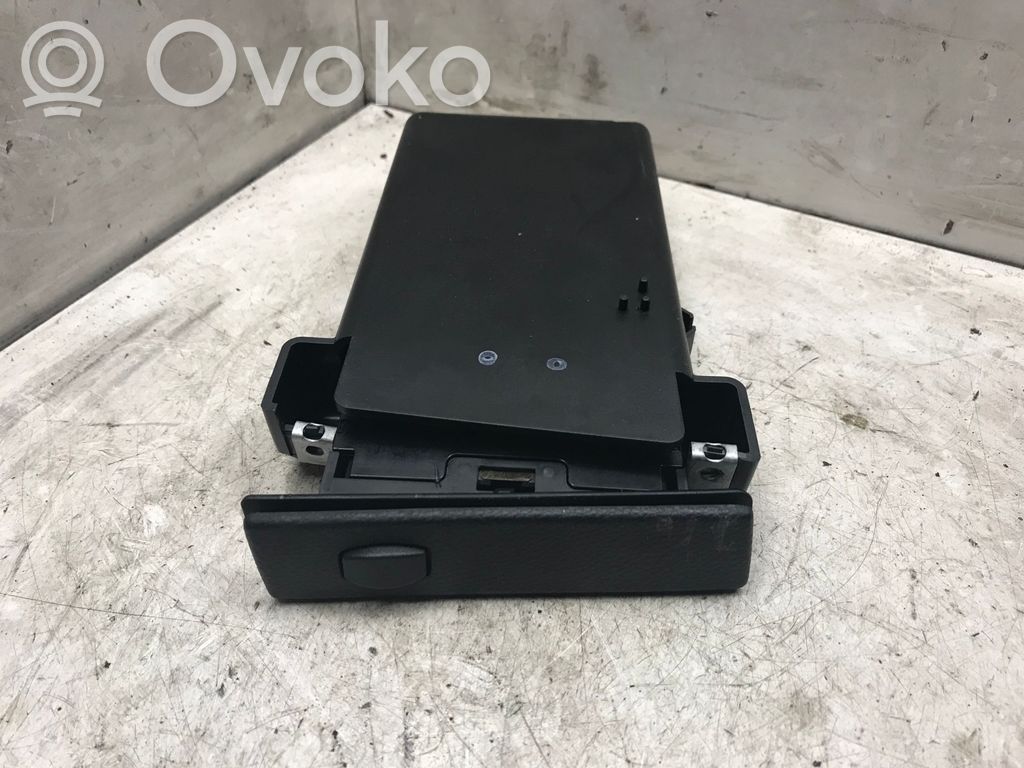 BMW 5 E60 E61 Other interior part 