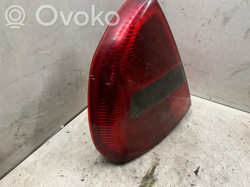 Mitsubishi Carisma Takavalot 