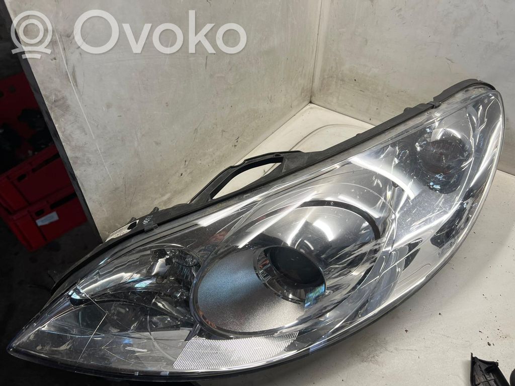 Peugeot 407 Scheinwerfer 