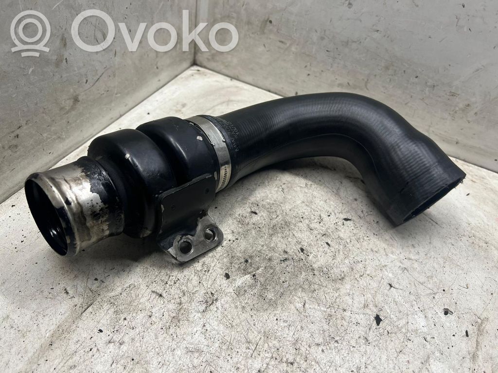 Nissan Pathfinder R51 Air intake hose/pipe 