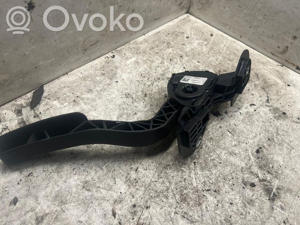 Gaspedal   GS8S41600