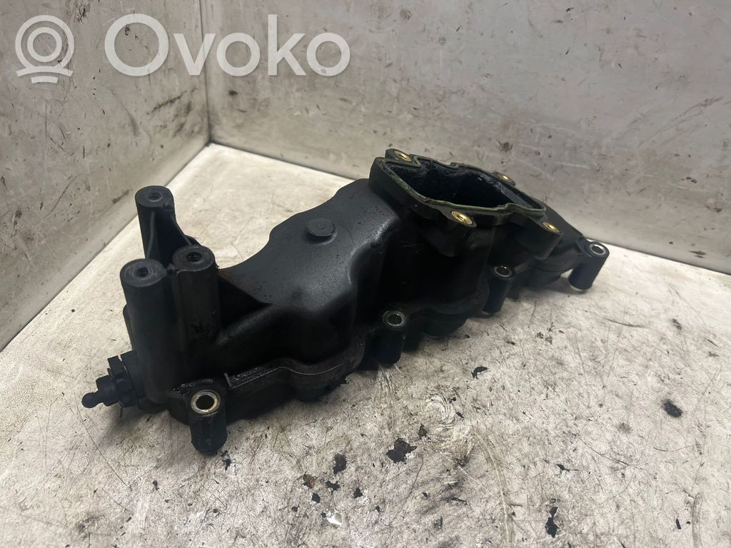 Audi Q7 4L Intake manifold 