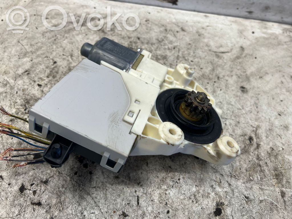 Ford Focus Rear door window regulator motor 