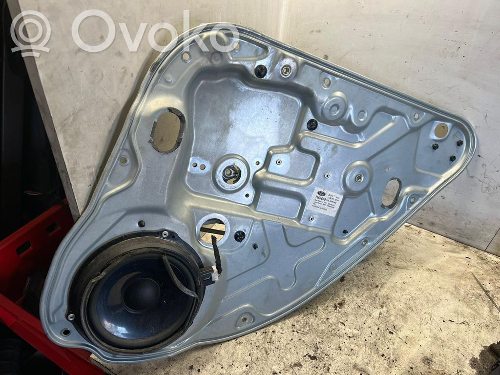 Regulador manual de la ventanilla trasera   7M51A24994DC