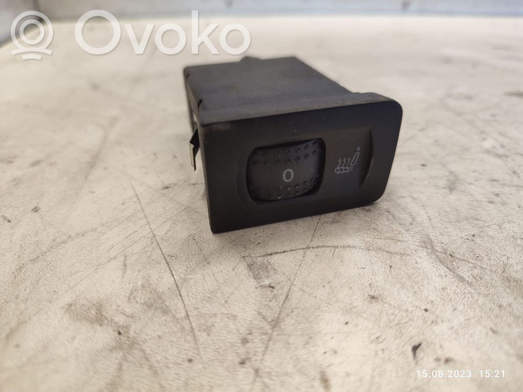 Volkswagen Golf IV Interruptor de calefacción del asiento 
