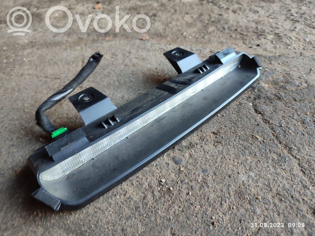 Volvo S40, V40 Third/center stoplight 