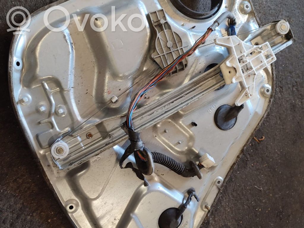 Hyundai Santa Fe Elektryczny podnośnik szyby drzwi tylnych 