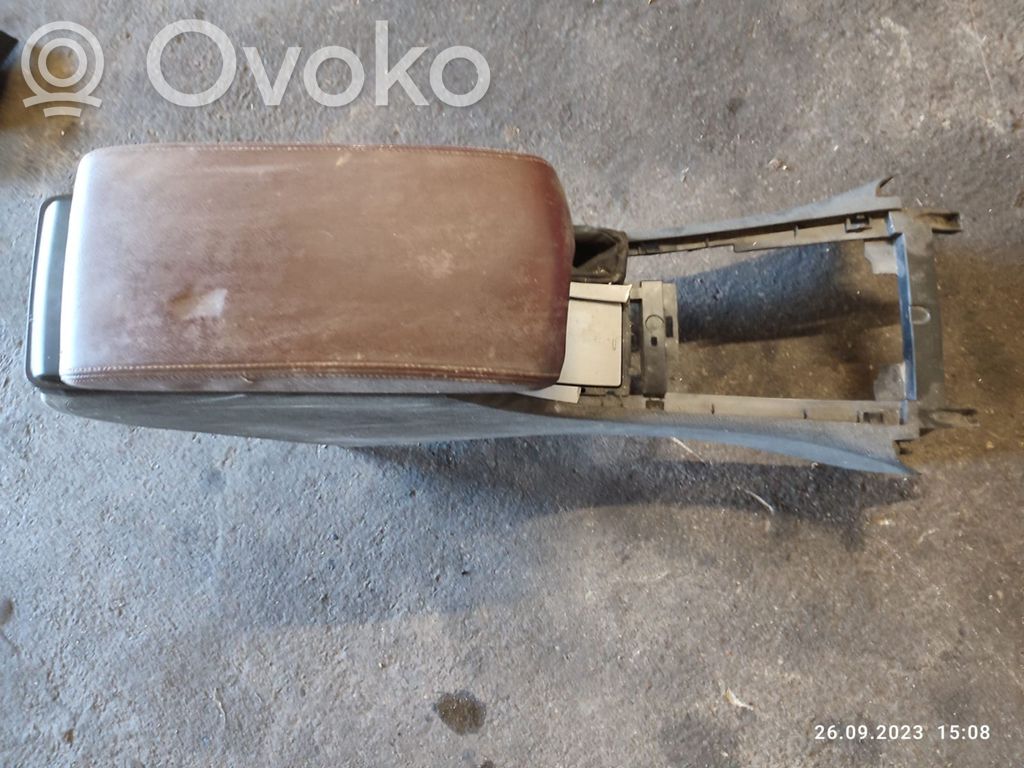 Peugeot 407 Reposabrazos 
