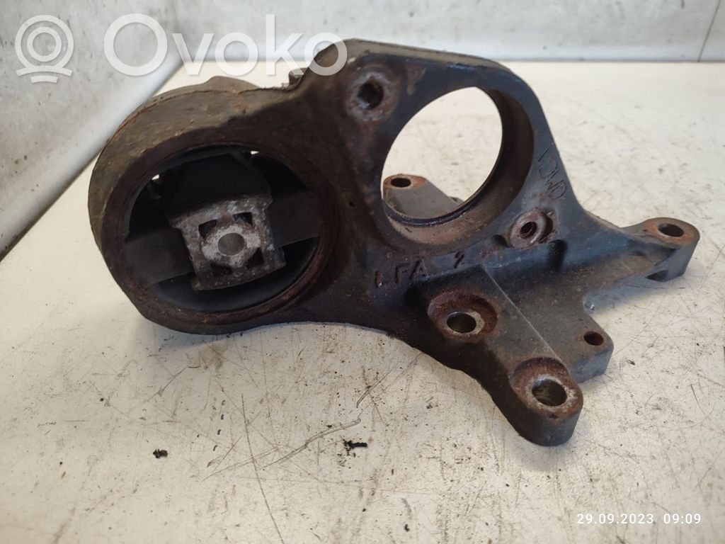 Peugeot 407 Driveshaft support bearing bracket 