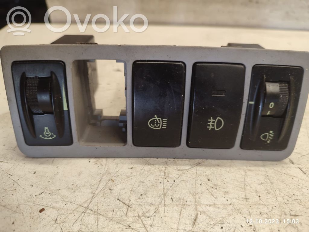 Hyundai Sonata Interruptor de luz 