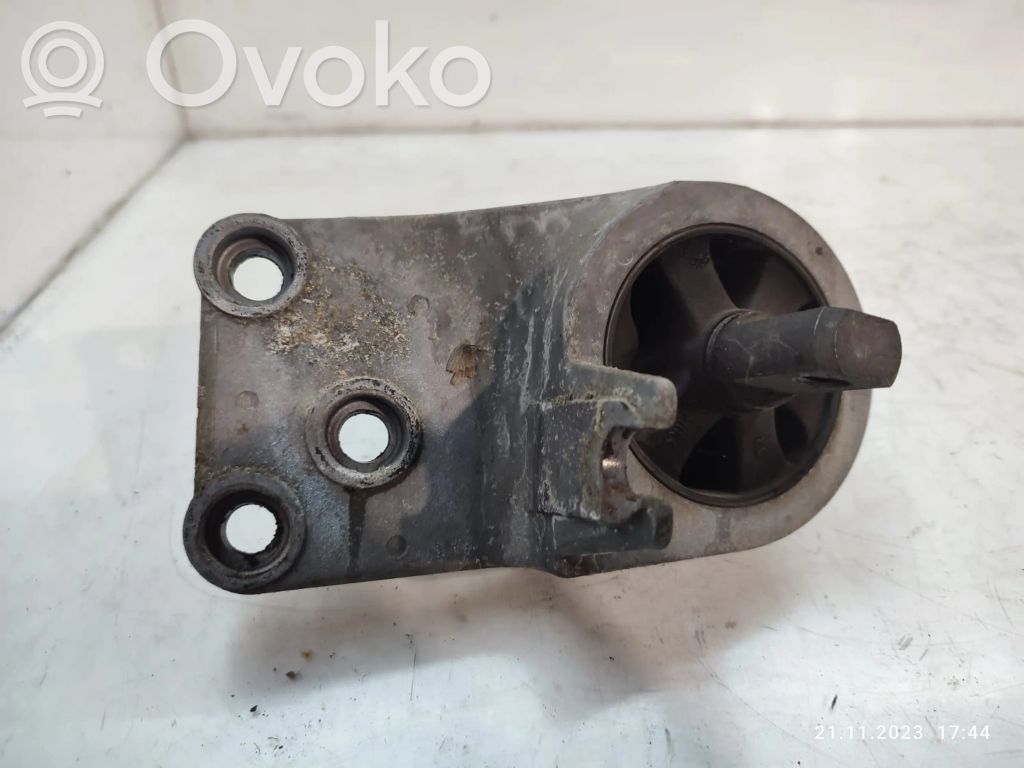 Rover 75 Engine mount bracket 