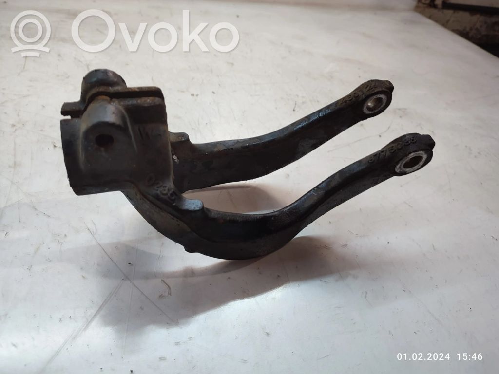 BMW X5 E70 Lower shock absorber bracket 