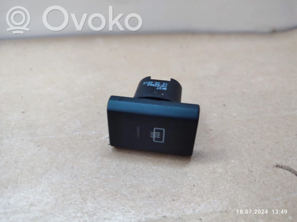 Ford Tourneo Custom Windscreen/window heater switch 