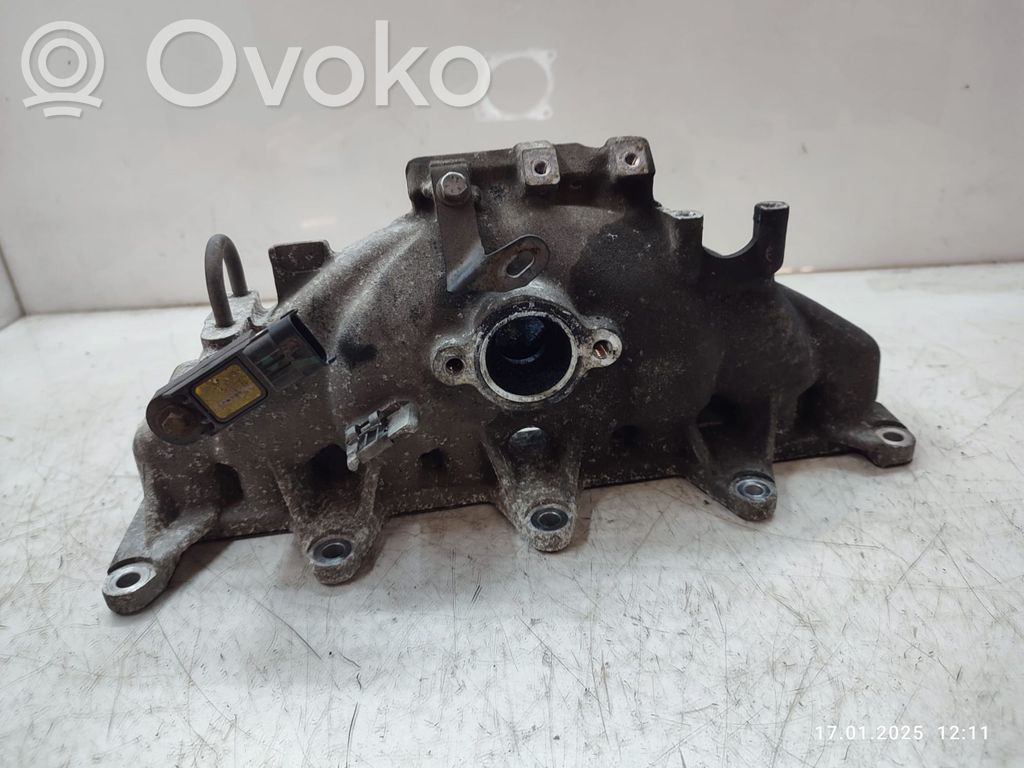 Opel Movano B Colector de admisión 