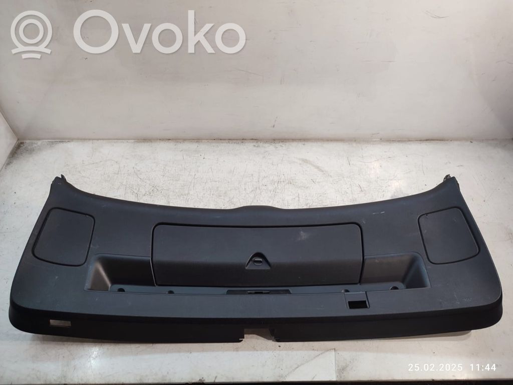 Audi Q7 4L Mască capotă portbagaj 
