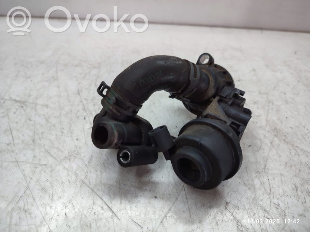 Audi Q7 4L Engine coolant pipe/hose 