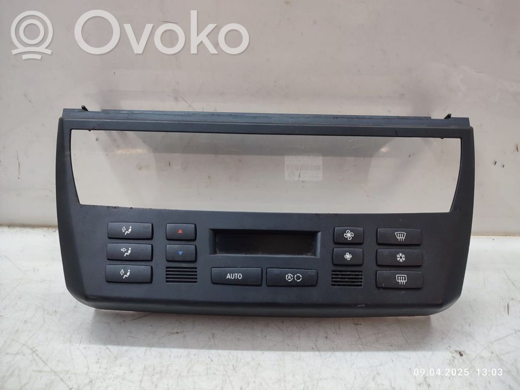 Climate control unit   3452067