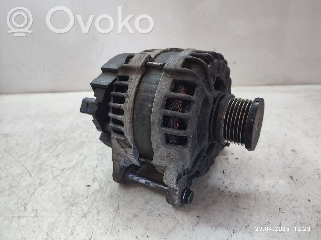 Audi A4 S4 B8 8K Generatorius 