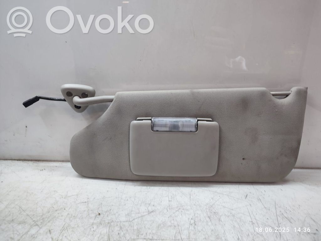 Sun visor