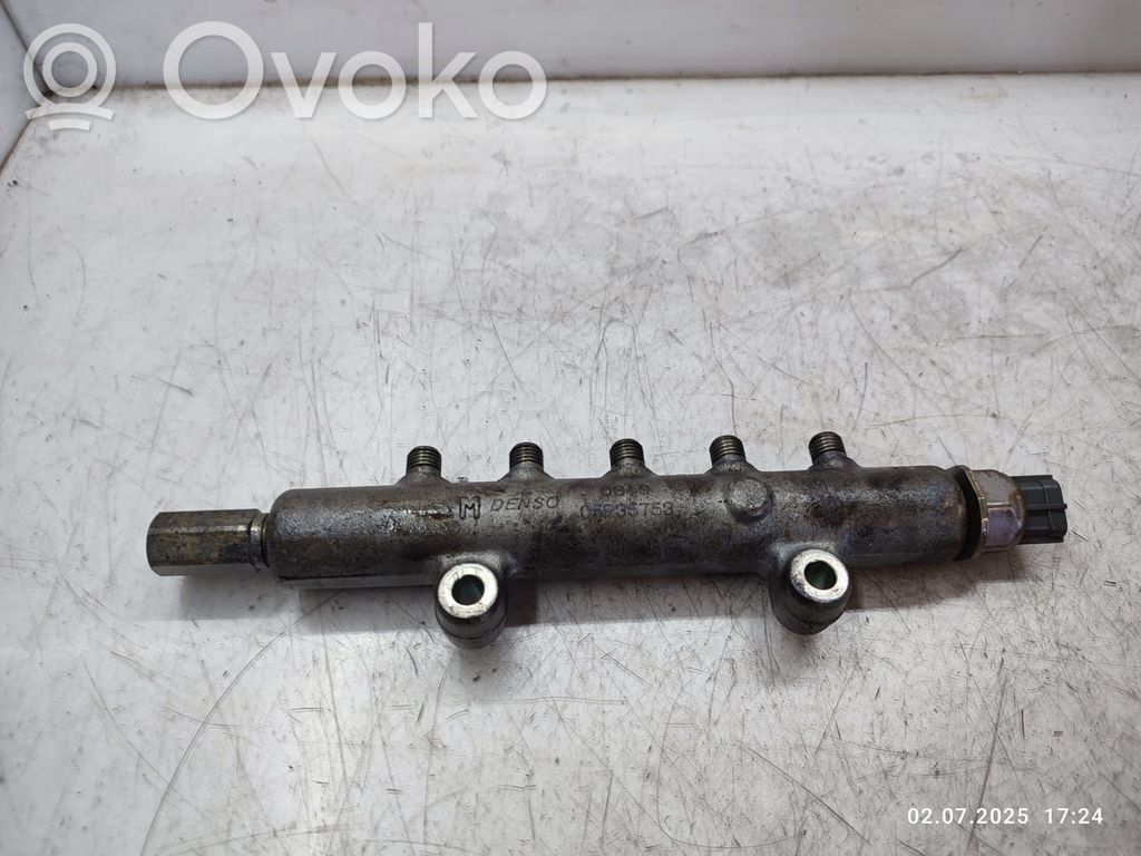 Mitsubishi L200 Listwa wtryskowa 