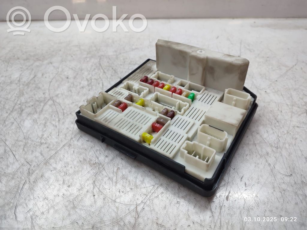 Opel Movano B Fuse module 