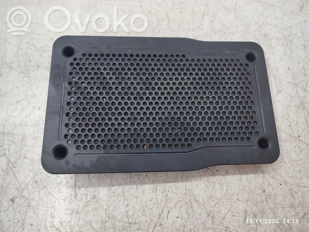 BMW X6 E71 Subwoofer grill/trim 