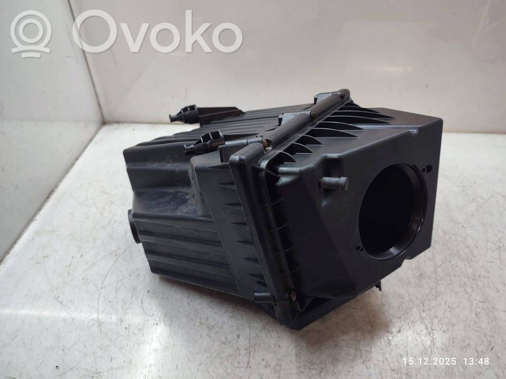 Land Rover Discovery Sport Air filter box 