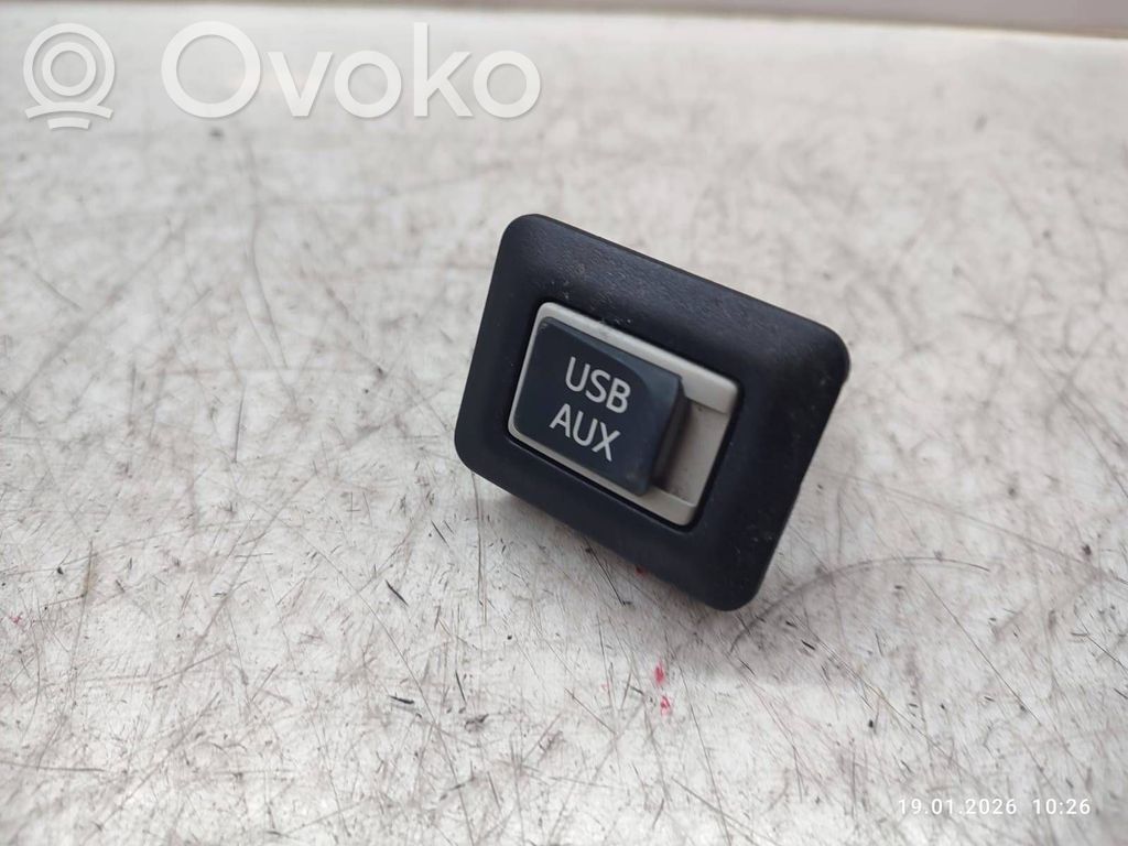 Lexus RX 450H USB socket connector 