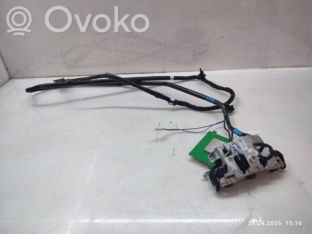 Tesla Model Y Windshield/windscreen camera 