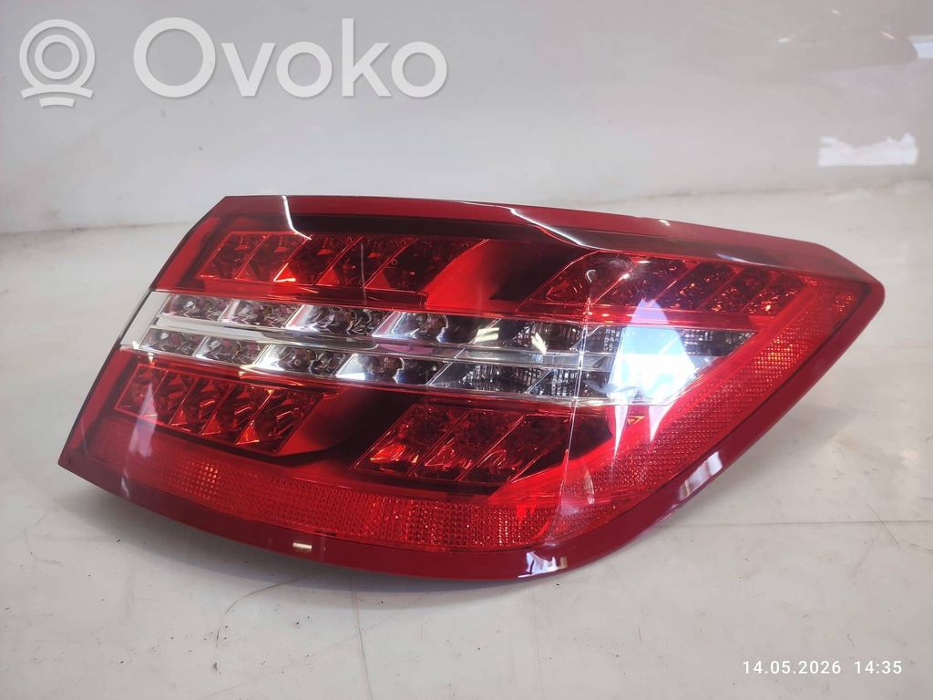 Mercedes-Benz E A207 Lampa tylna 
