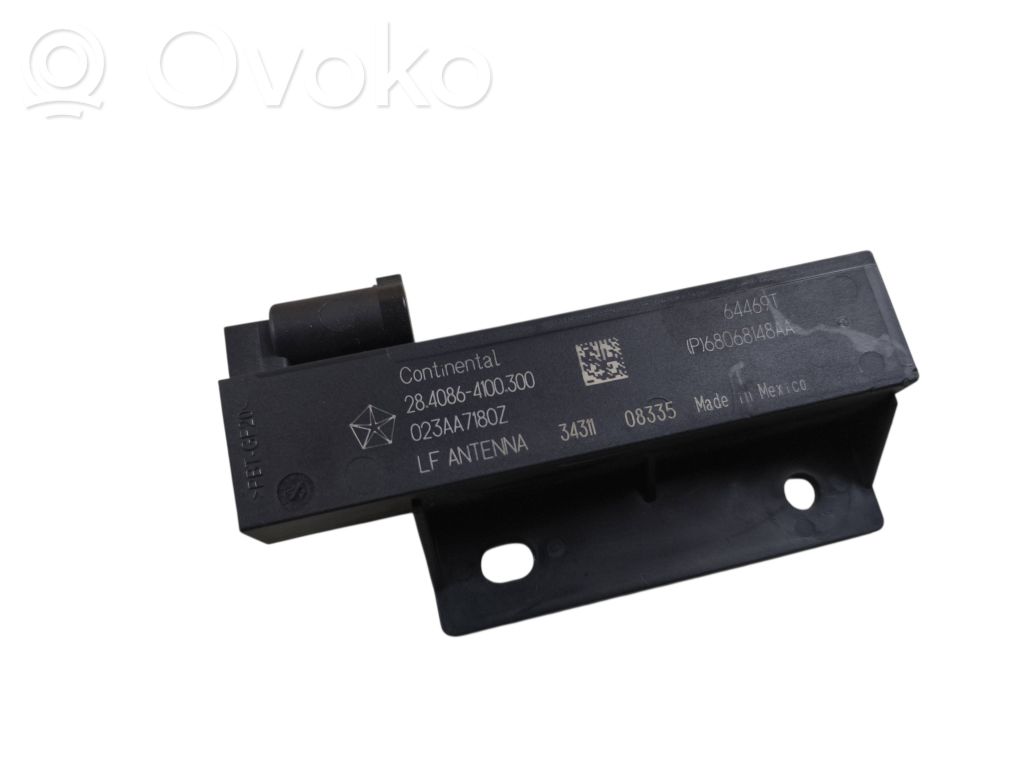 Jeep Grand Cherokee WL Aerial antenna amplifier 