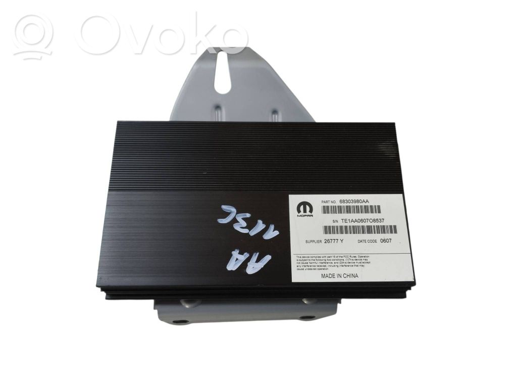 Jeep Grand Cherokee Garso stiprintuvas 