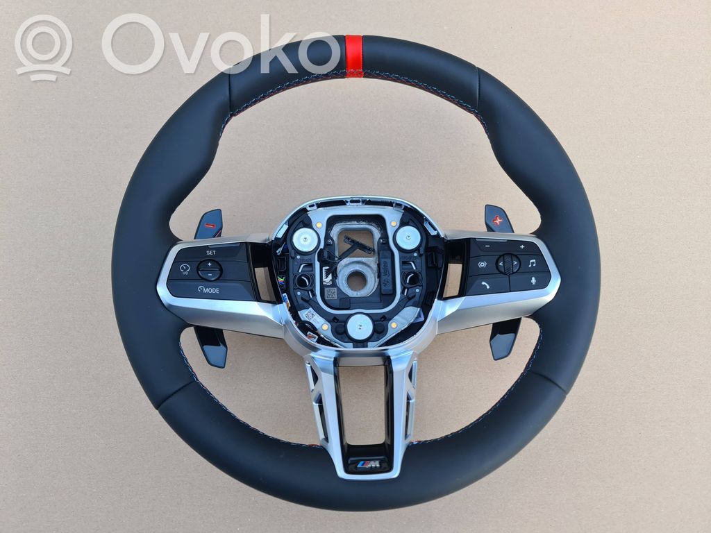 BMW X1 U11 Ohjauspyörä 