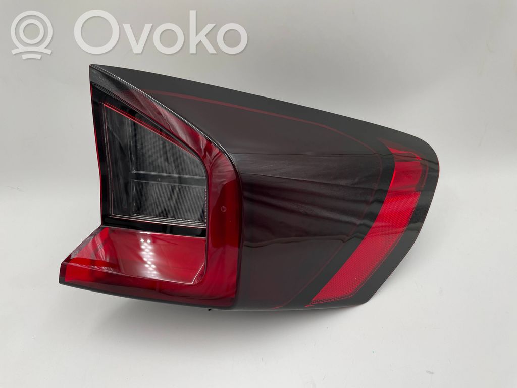 BMW X1 U11 Takavalot 