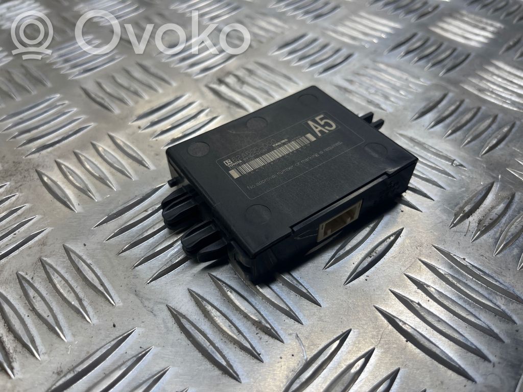 Toyota RAV 4 (XA50) Immobilizer control unit/module 