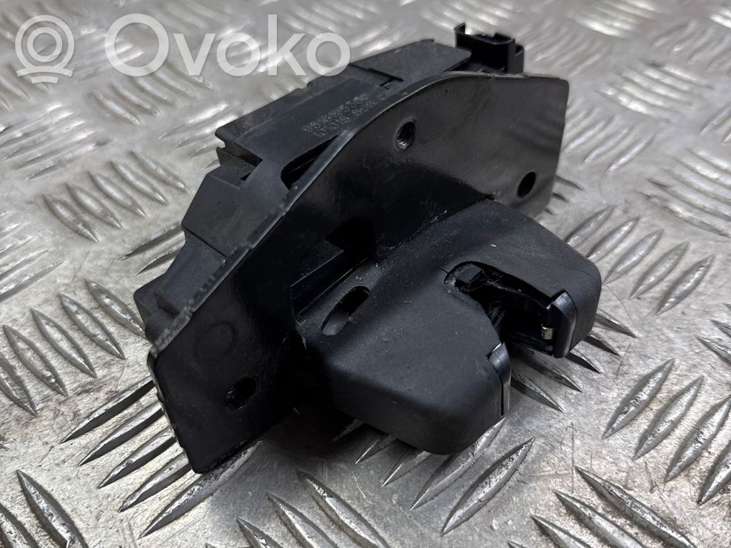 Peugeot 3008 II Tailgate/trunk/boot lock/catch/latch 
