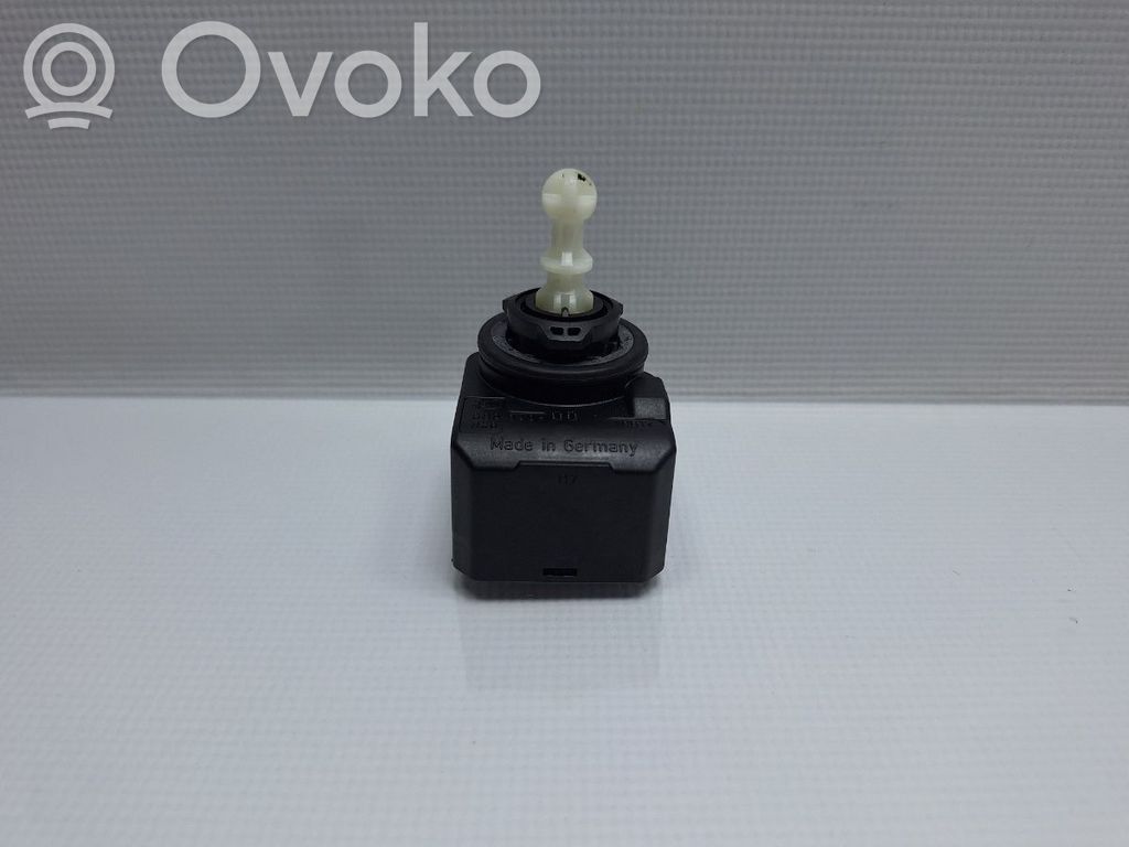 Volkswagen PASSAT B6 Silniczek regulacji świateł 