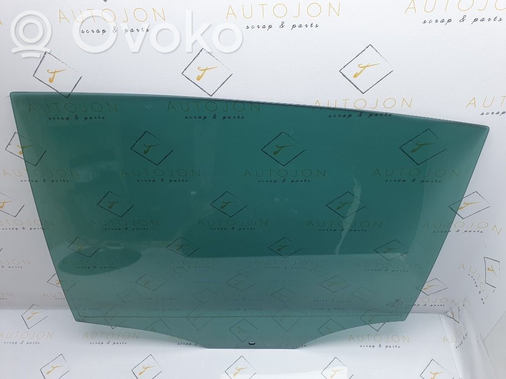 Volkswagen Golf Plus Rear door window glass 