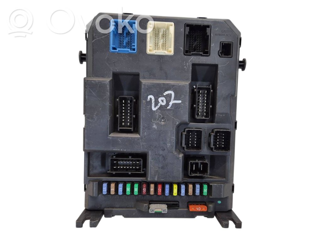 Citroen C3 Fuse module 