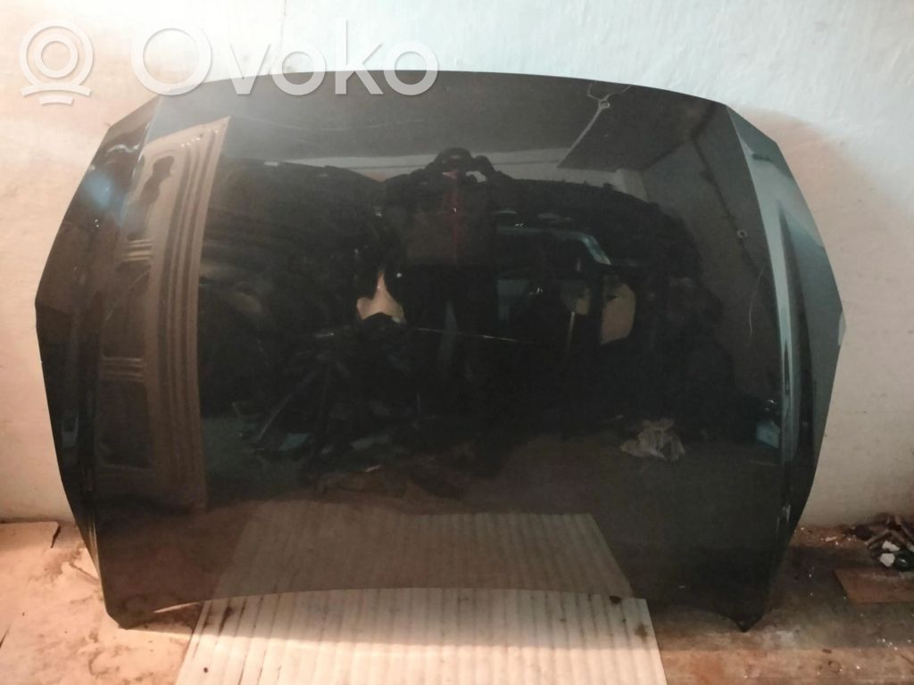 Mazda 3 Konepelti 