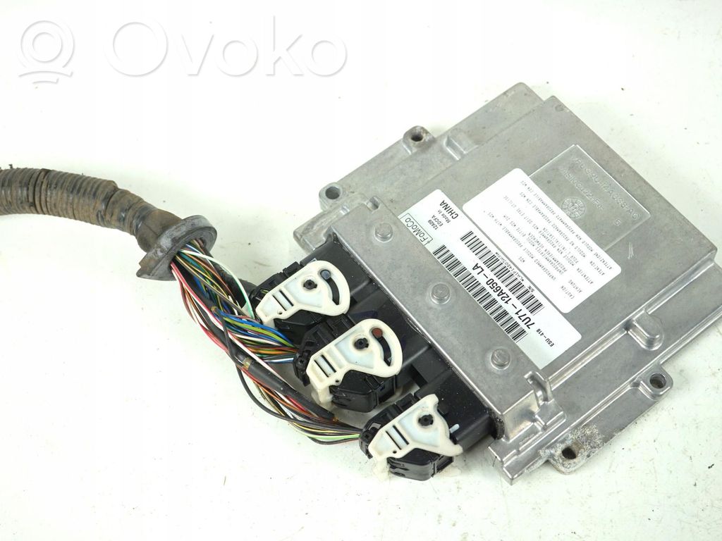 Ford Focus C-MAX Engine control unit/module ECU 