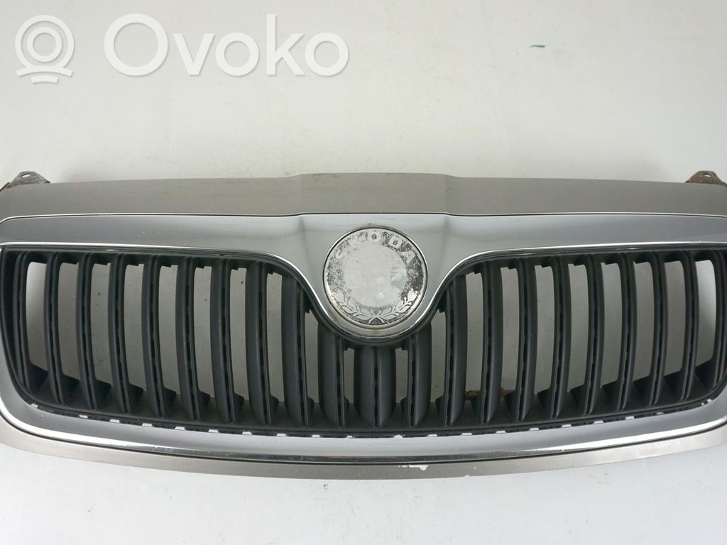 Maskownica / Grill / Atrapa górna chłodnicy   3U0853651F,3U0853651F,3U0853653B,0608,3U0853480,3U0853653B,3U0853661B,3U0853663A,GRIL