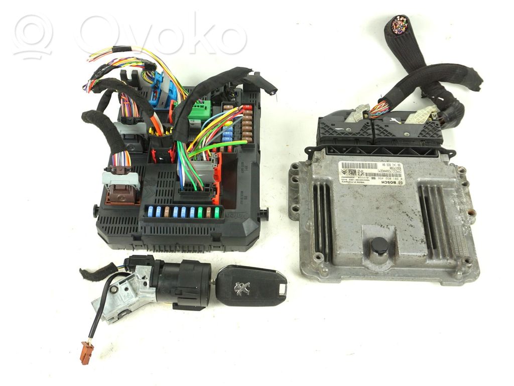 Peugeot 308 Unidad de control/módulo del motor 