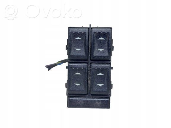 Ford Mondeo Mk III Electric window control switch 