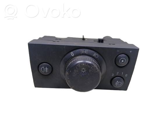Light switch   93394756