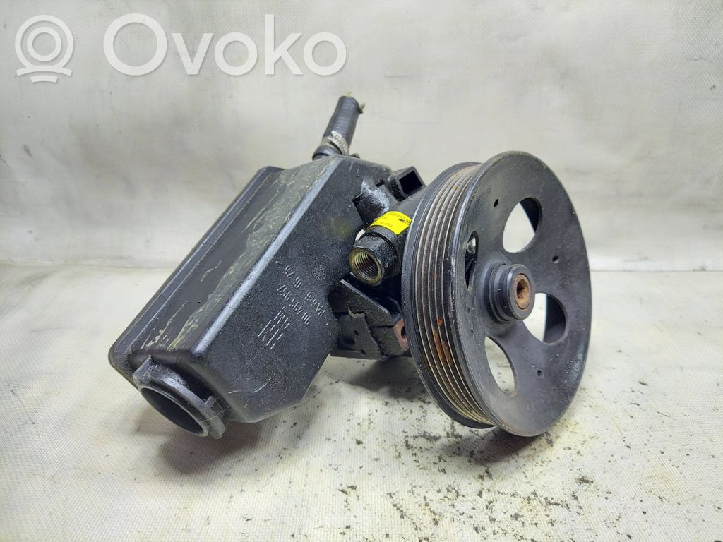 Ohjaustehostimen pumppu   90495957