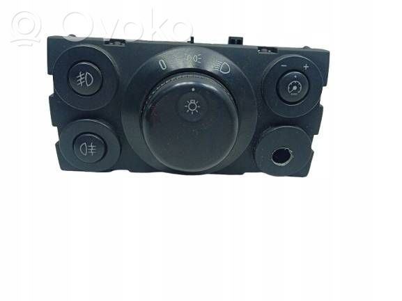 Opel Astra H Light switch 