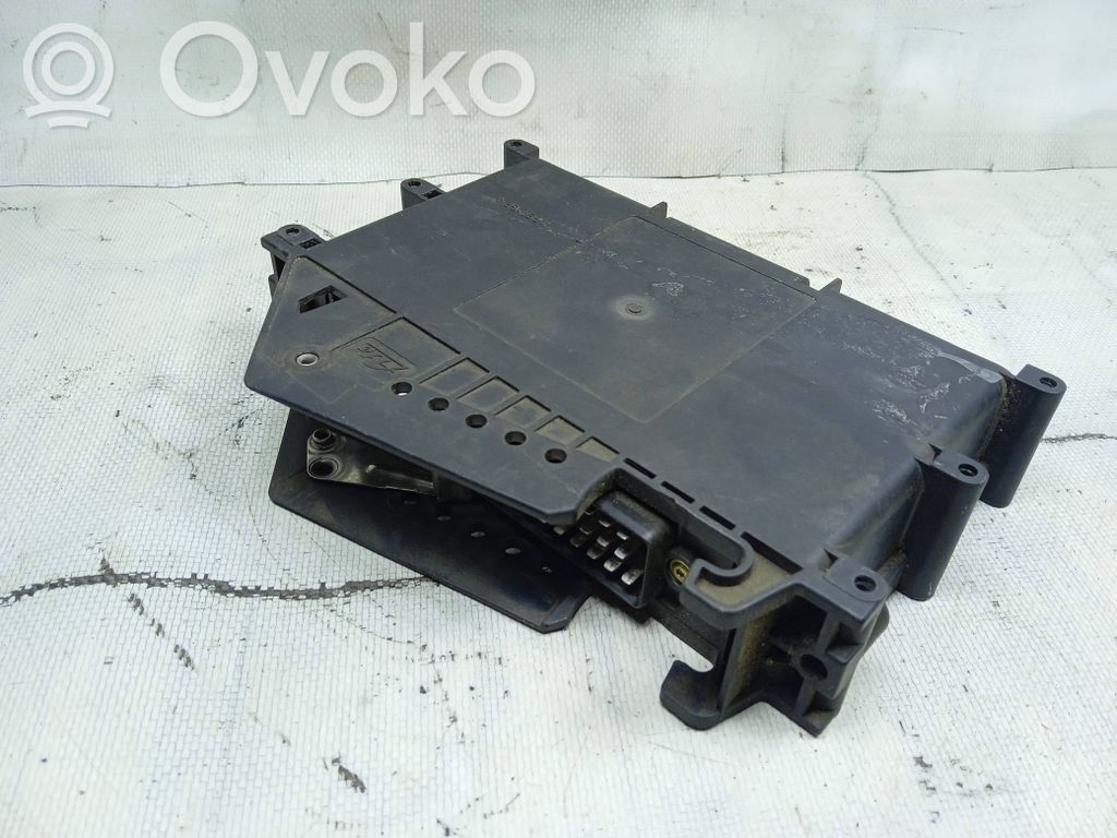 Volkswagen PASSAT B5 Bloc ABS 